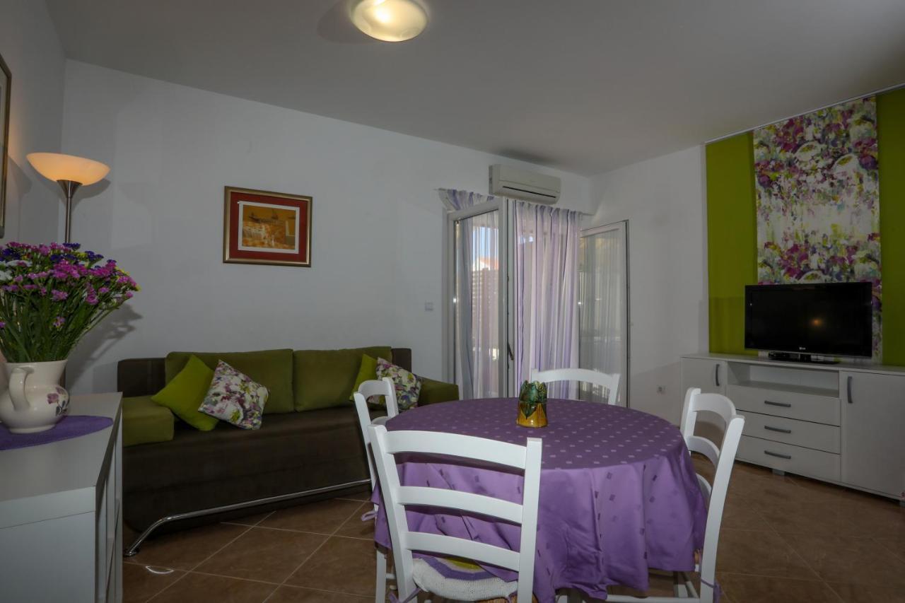 Apartments Plazibat Hvar Town Buitenkant foto