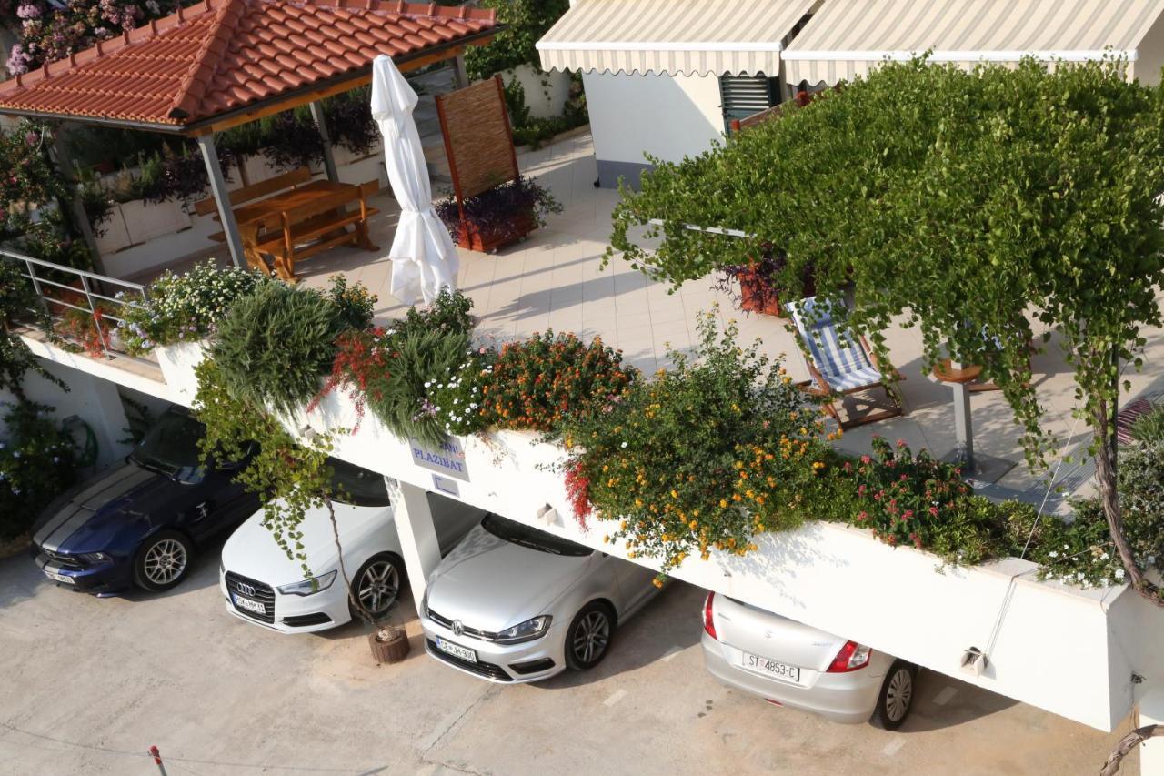 Apartments Plazibat Hvar Town Buitenkant foto